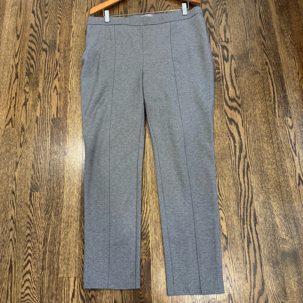 Laura Plus Grey Leggings